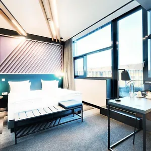 Otel Muenchen-moosach