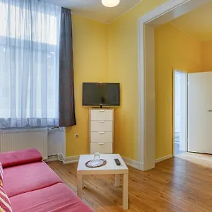 Carlton Otel