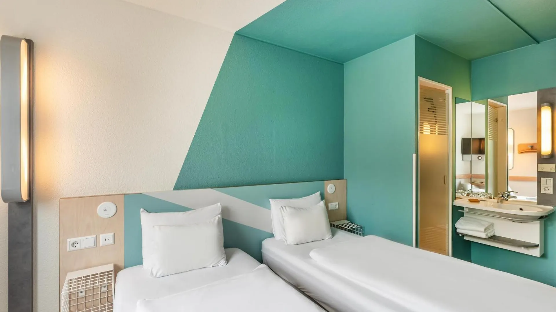 B&B Hotel Koeln-Porz
