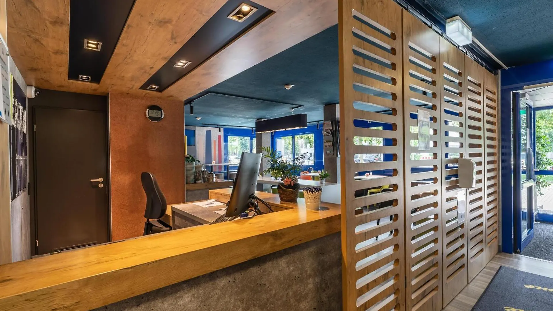 B&B Hotel Koeln-Porz